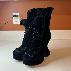Killstar Deadly Twin Boots, Size 6, EUC, no original box